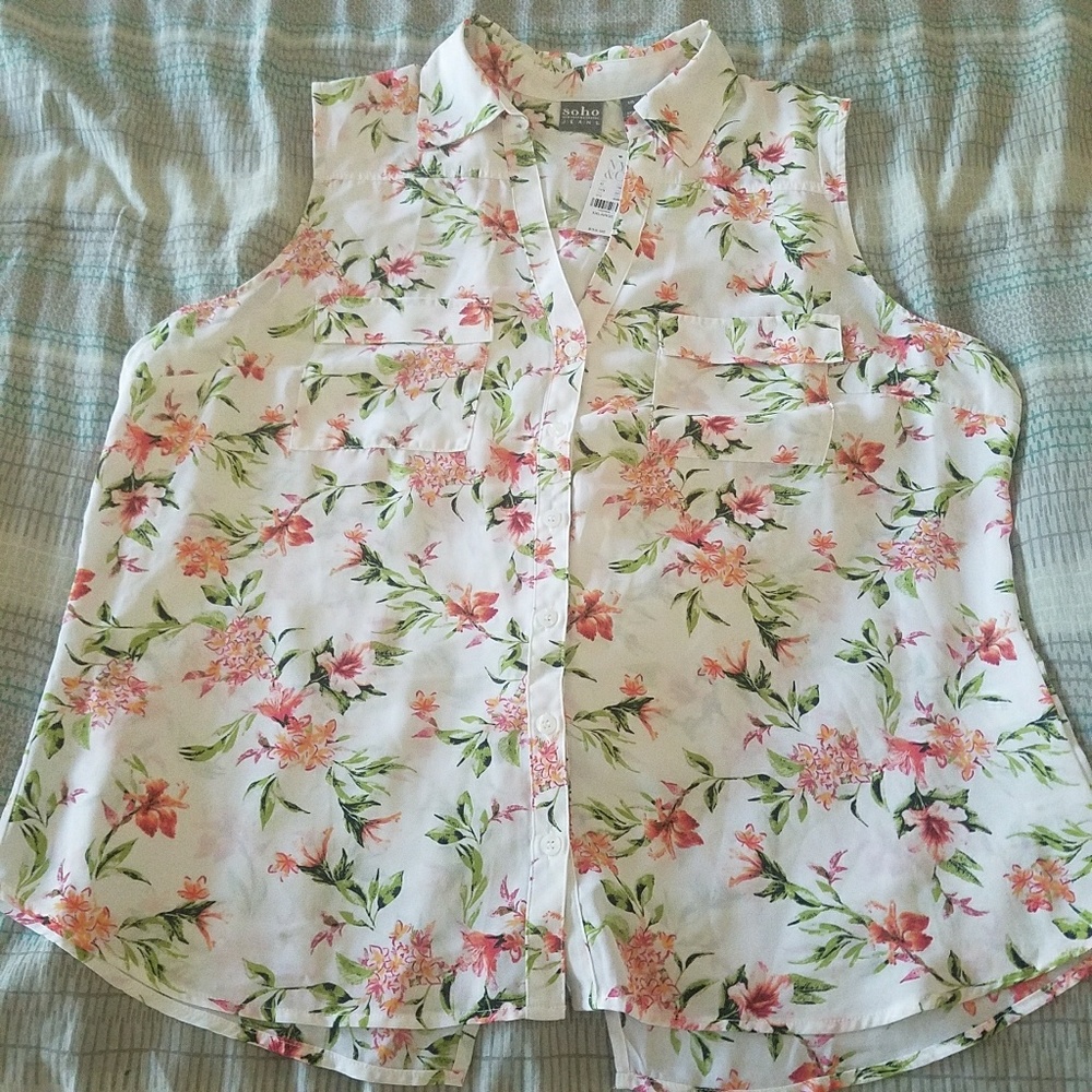 NY & Co Soho Jeans Sleeveless Floral Blouse